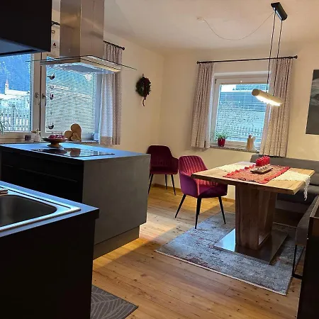 Apartment Kallis *